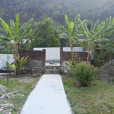 Swami Samarpan Ashram Bed & Breakfast Rishikesh Exterior photo