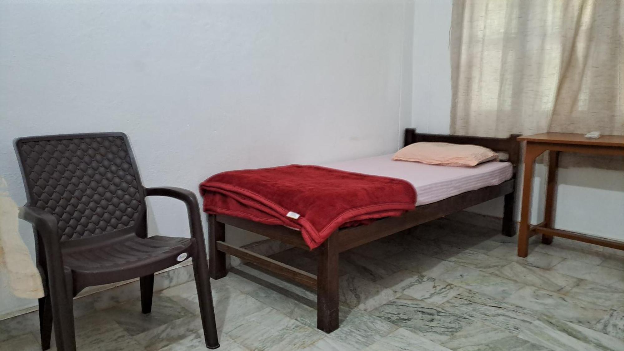 Swami Samarpan Ashram Bed & Breakfast Rishikesh Exterior photo